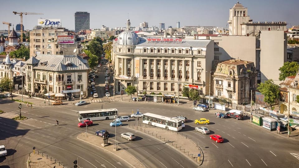 Day, City view, Street view, Location