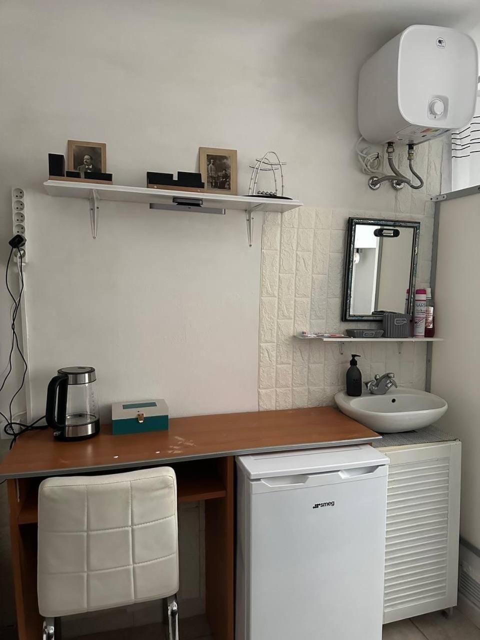 Chambre de Bonne Apartment in Monaco