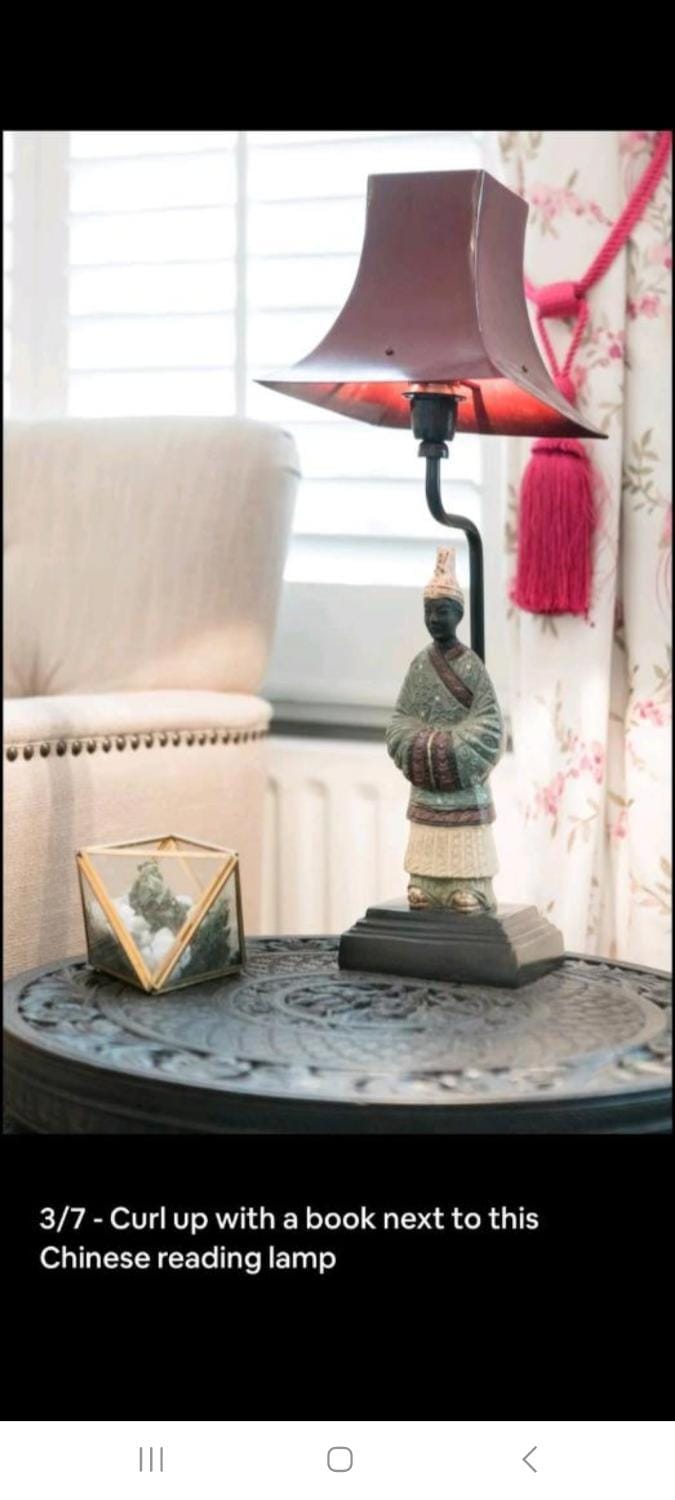 Sunny room with private bath & terrace in Clapham Junction minutes from Victoria, Waterloo, Gatwick Vacation rental in London