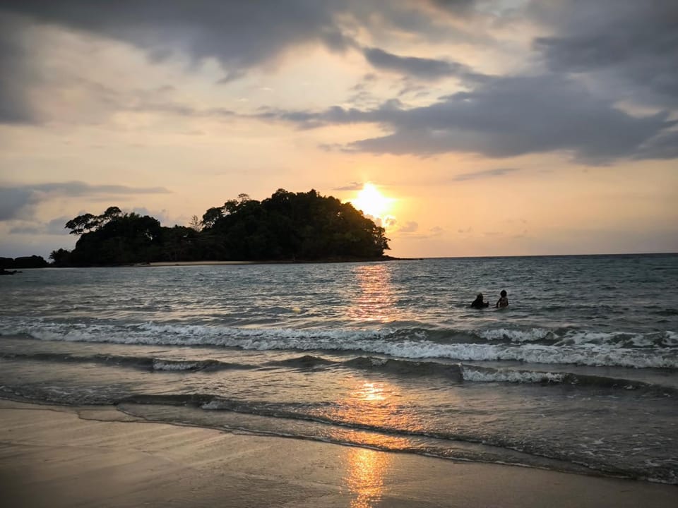 Nearby landmark, Natural landscape, Beach, Sea view, Sunrise, Sunset