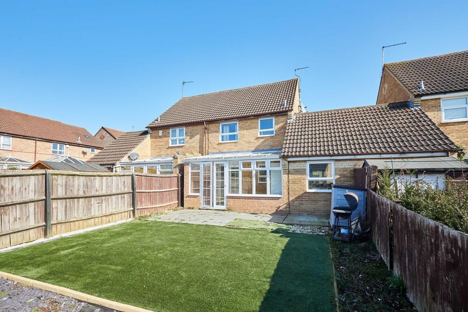 Property building, Garden