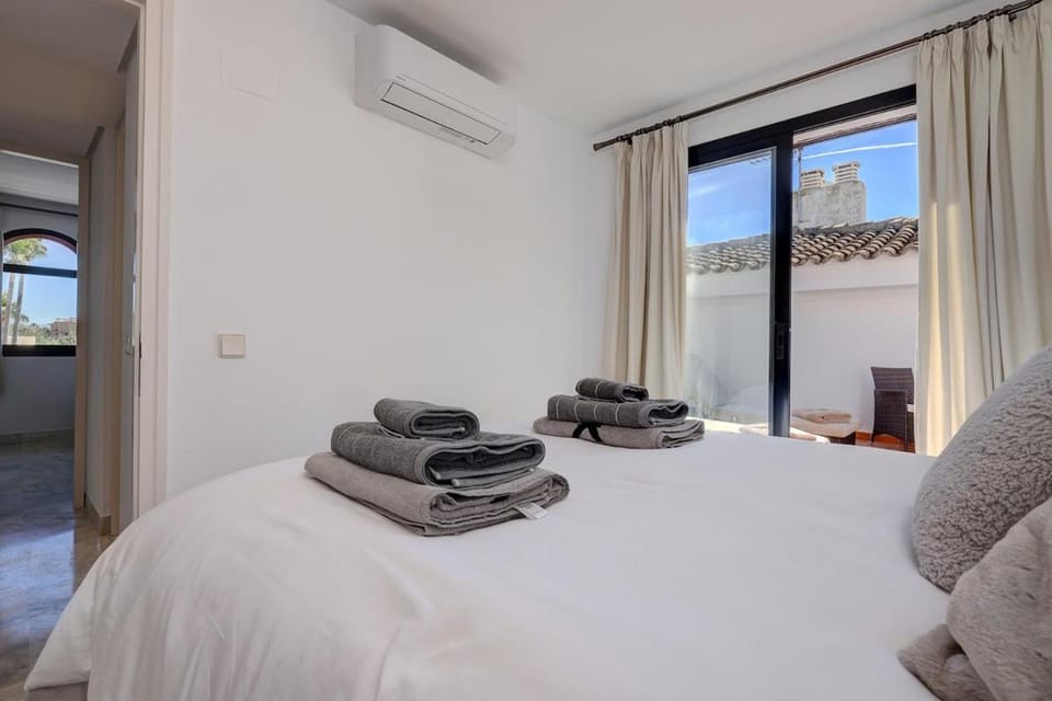 Three Bedroom Townhouse 100 meters from the Beach! House in Costa del Sol