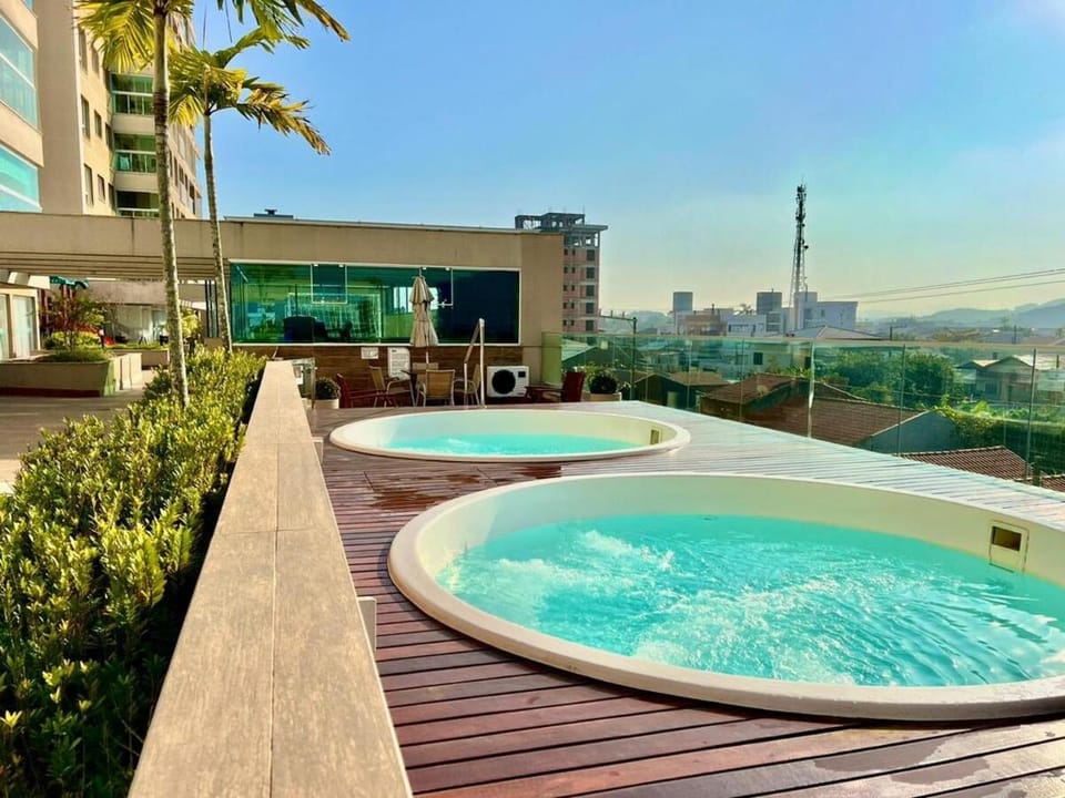 Homeclub com área de lazer, 50m da praia Apartment in State of Santa Catarina