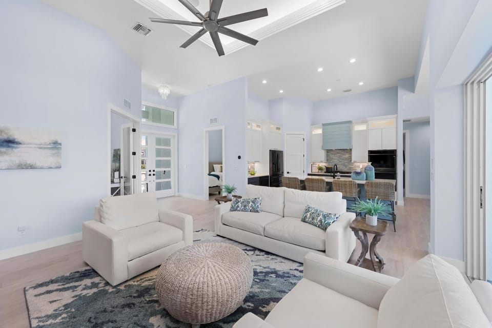 2023 custom built home with heated pool and hot tub House in Marco Island