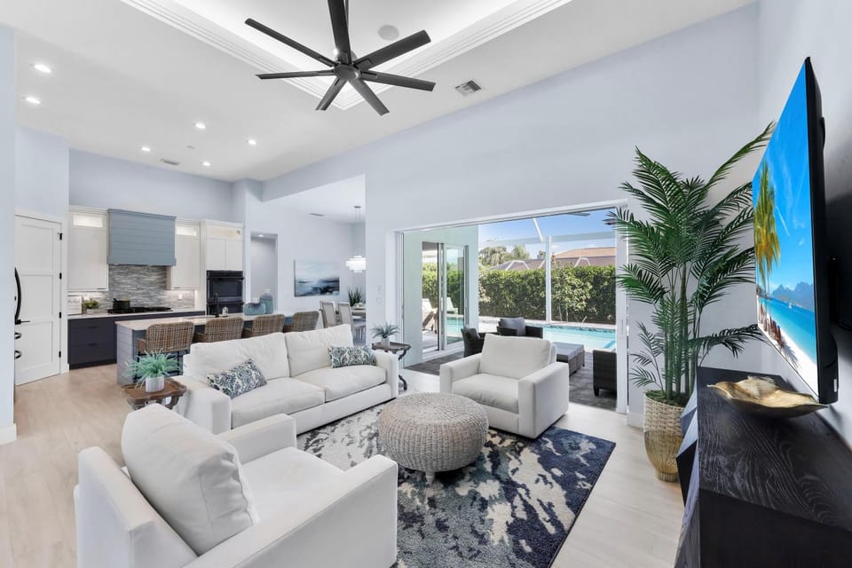2023 custom built home with heated pool and hot tub House in Marco Island