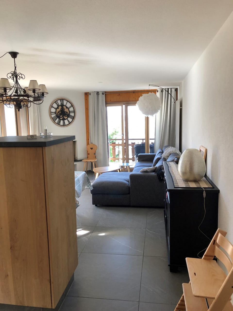 Communal lounge/ TV room, Living room