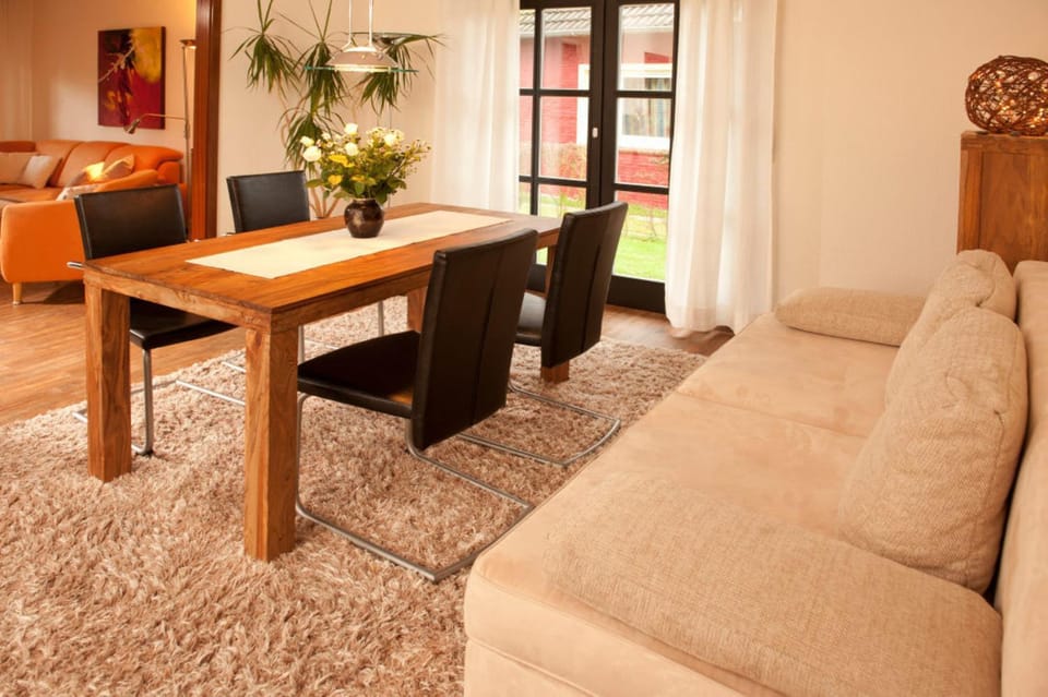 Haus Oldenburg "unten" Apartment in Borkum