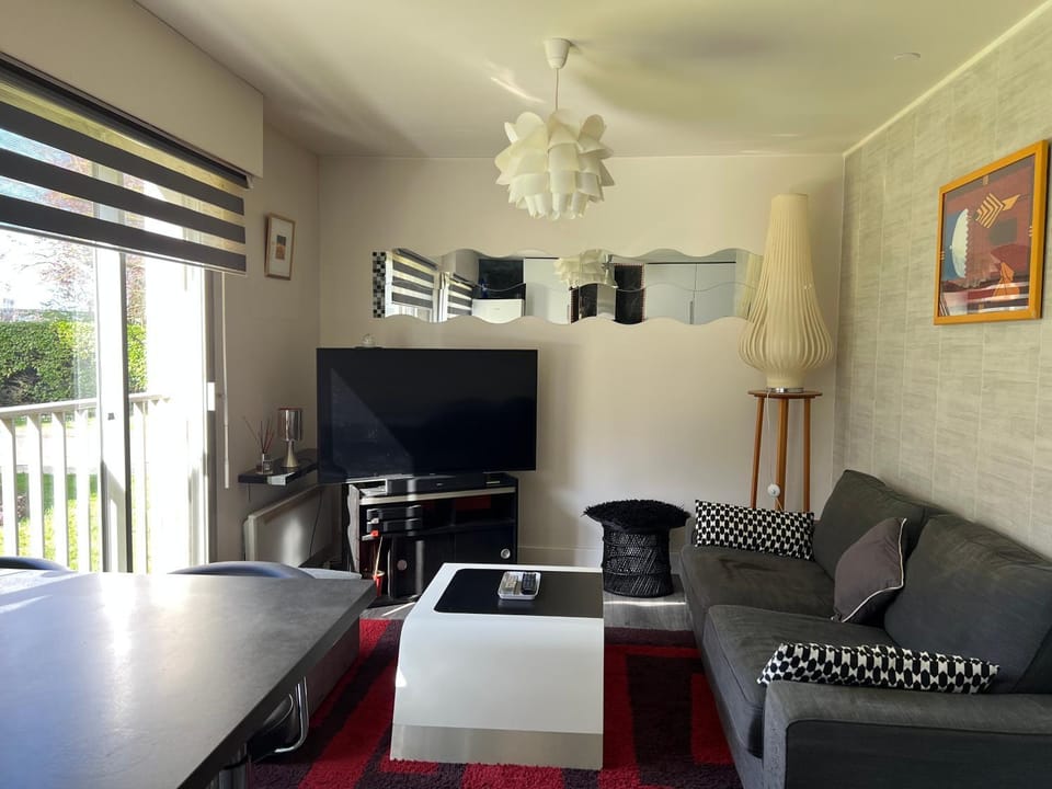 Zénith Stade Parc Expo Palais des Sports, Apt 2ch 4pers parking Apartment in Caen