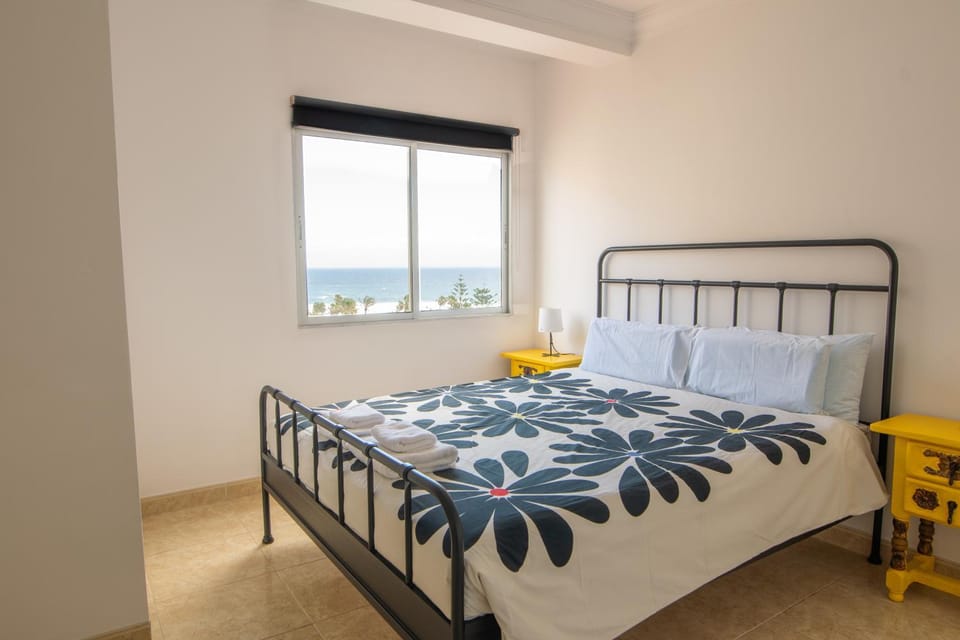 Bed, View (from property/room), Photo of the whole room, Bedroom, Sea view