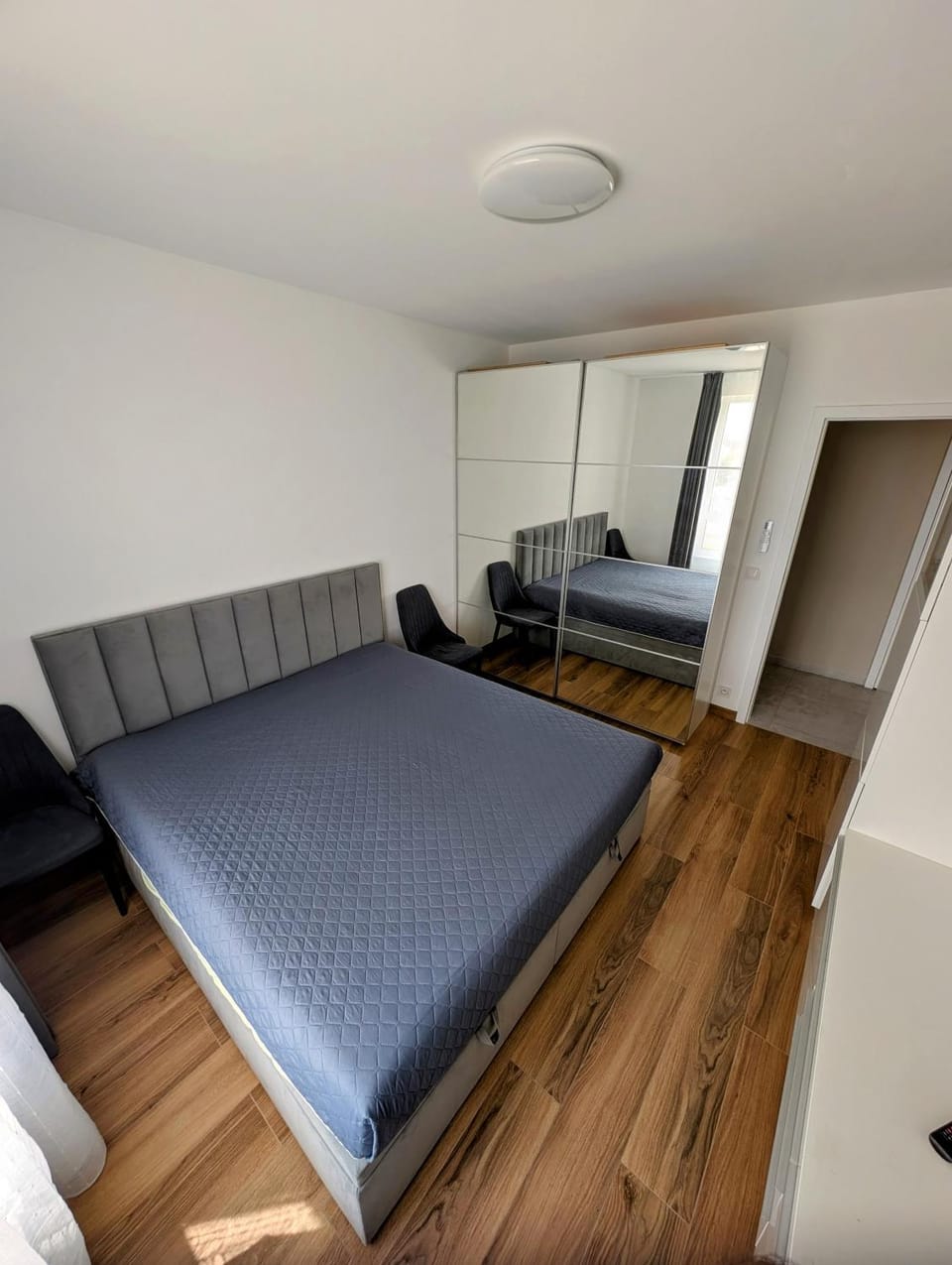 Bed, wardrobe