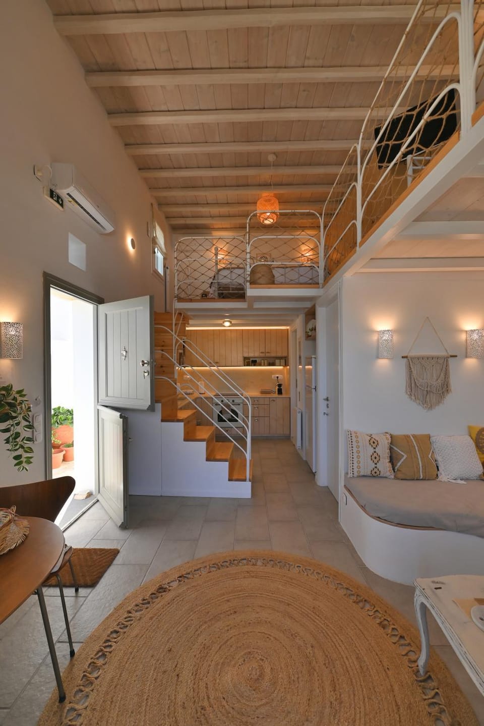 Seating area