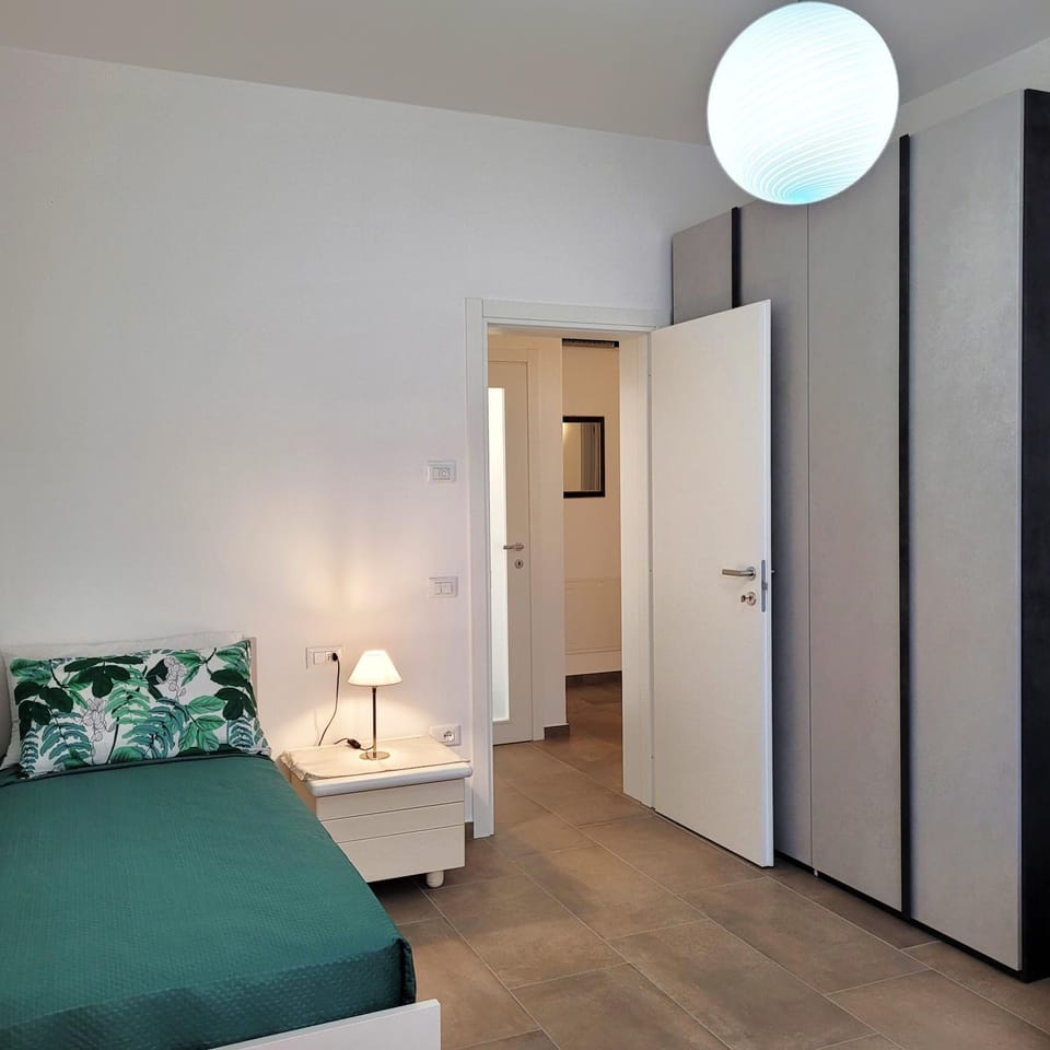 Lake Soft Blue Mountain Lake Iseo Hospitality House in Province of Brescia