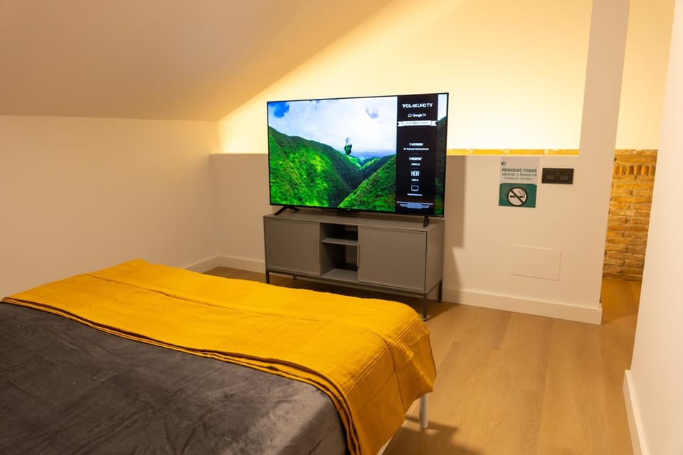TV and multimedia, Bedroom