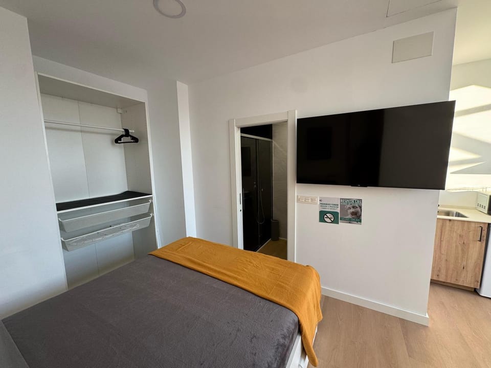 TV and multimedia, Bedroom