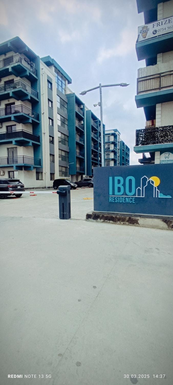 Property building, Property logo or sign, Street view