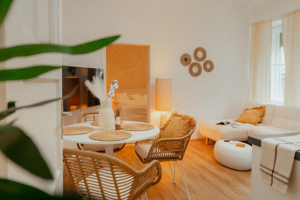 Living room, Seating area, Dining area