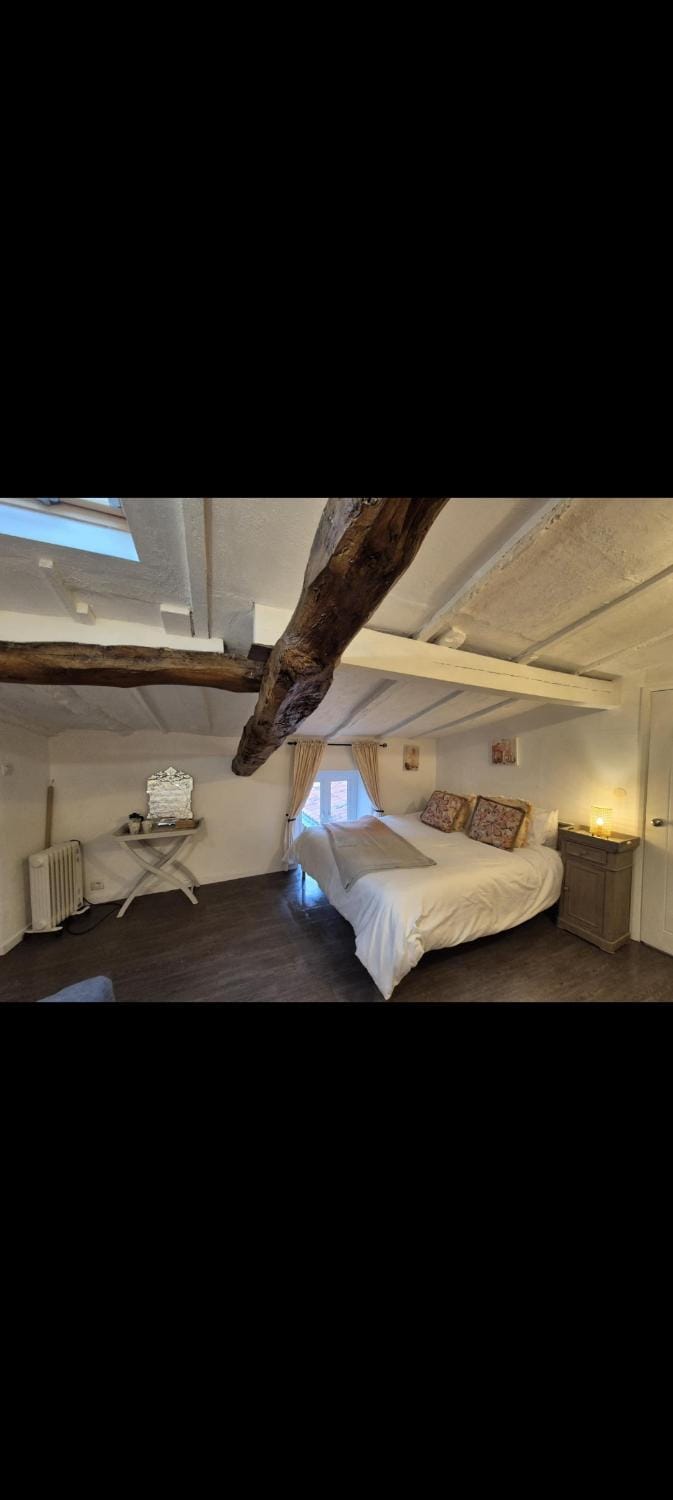La Cour Bed and Breakfast in Nouvelle-Aquitaine