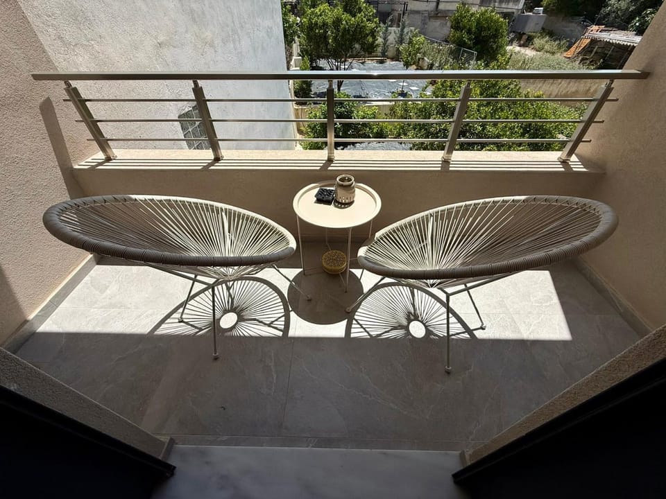 Patio, Day, View (from property/room), Balcony/Terrace