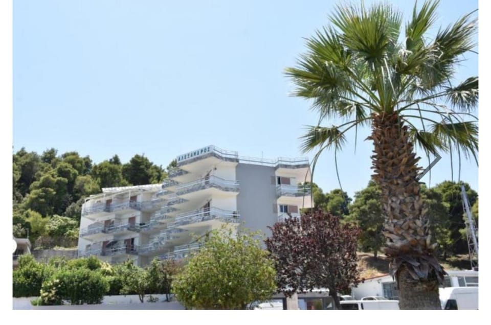 Alexandros Kalamos Hotel Apartment hotel in East Attica Regional Unit, Greece