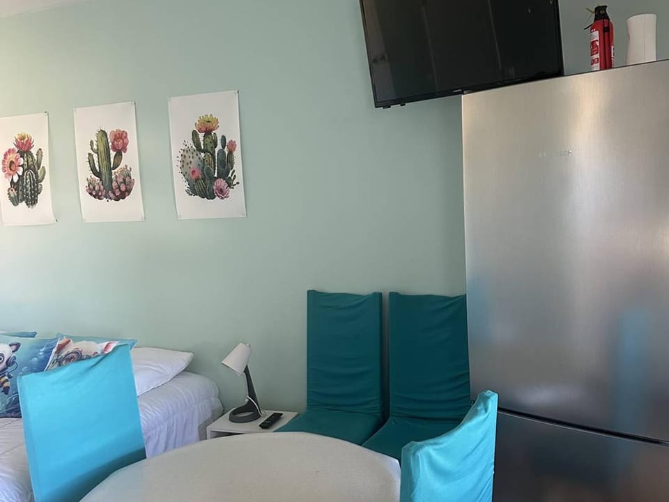 Studio rénové proche cures avec climatisation et Wi-Fi - FR-1-680-45 Apartment in Balaruc-les-Bains