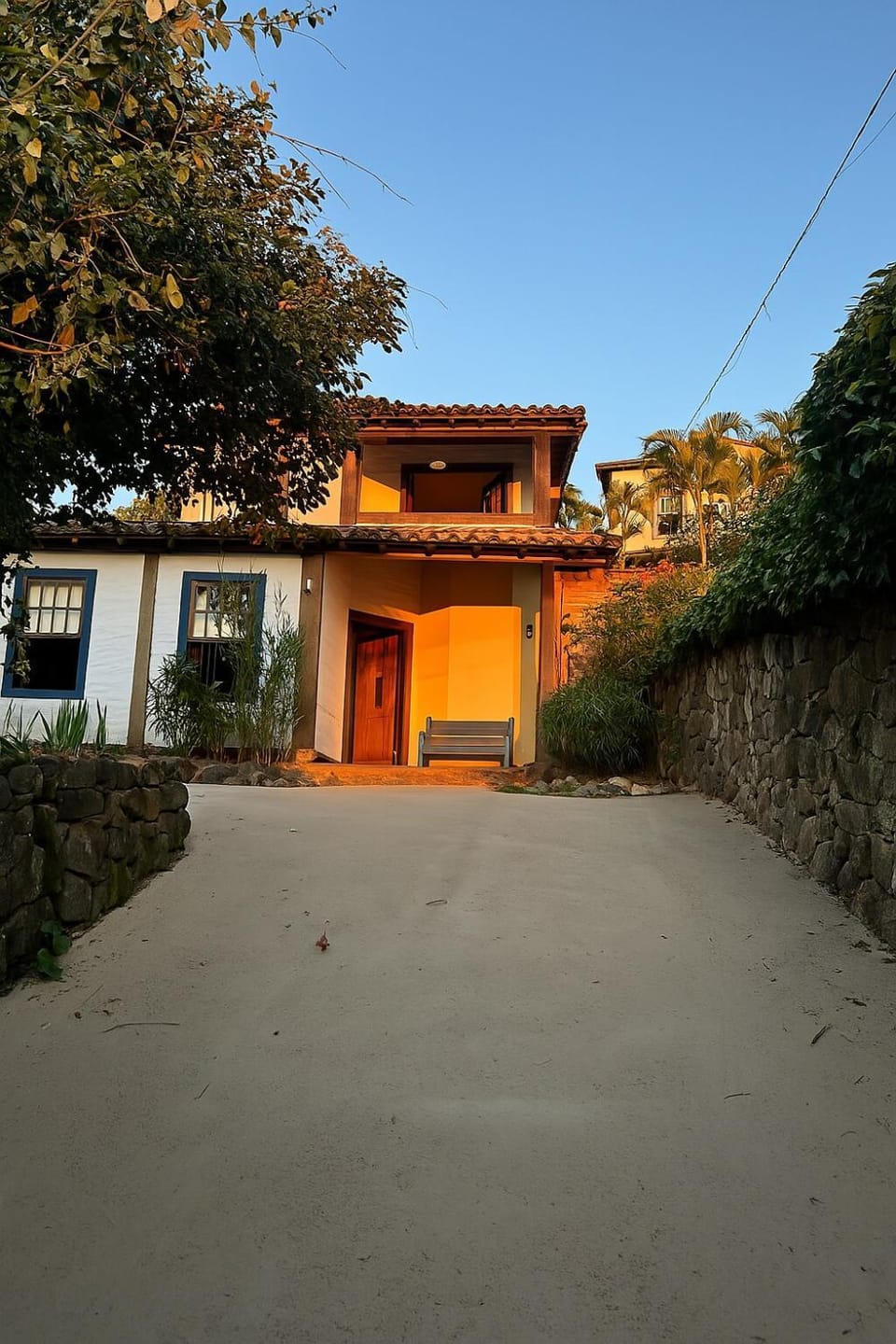 Property building, Day, Parking