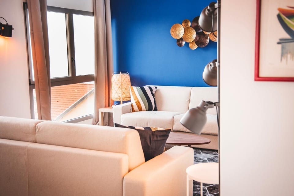 Wake Up to the Sea, Duplex Apartment Near Monaco House in Roquebrune-Cap-Martin