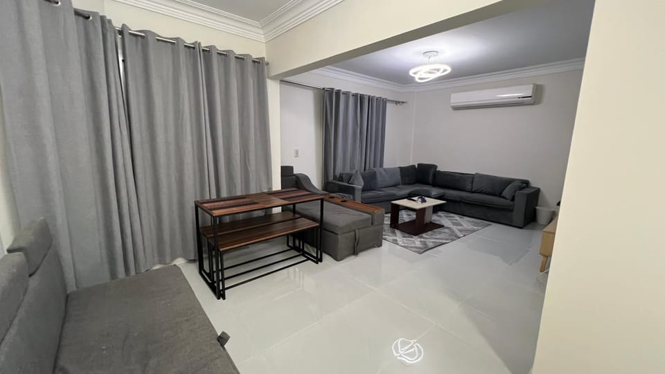 Almasrawya, 2 bed rooms apt, 4beds with garden near cairo Airport Apartment in New Cairo City