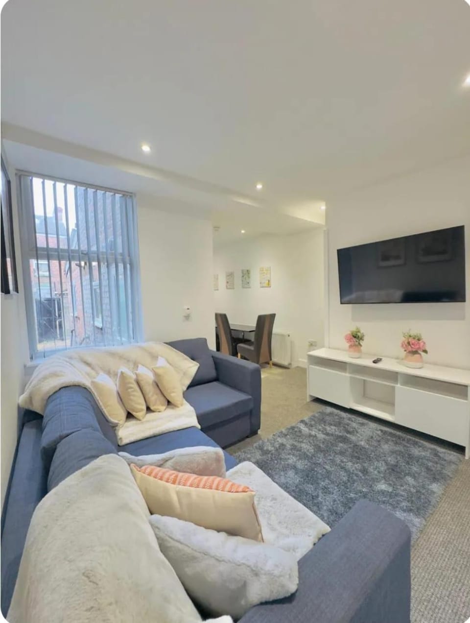 TV and multimedia, Living room, Seating area