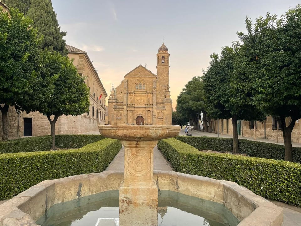 Nearby landmark, Landmark view