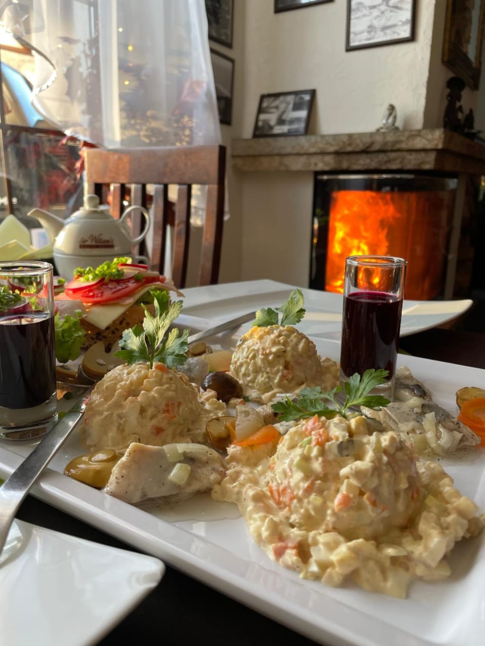 Pokoje i apartamenty nad Letniskową Bed and Breakfast in West Pomeranian Voivodeship, Poland