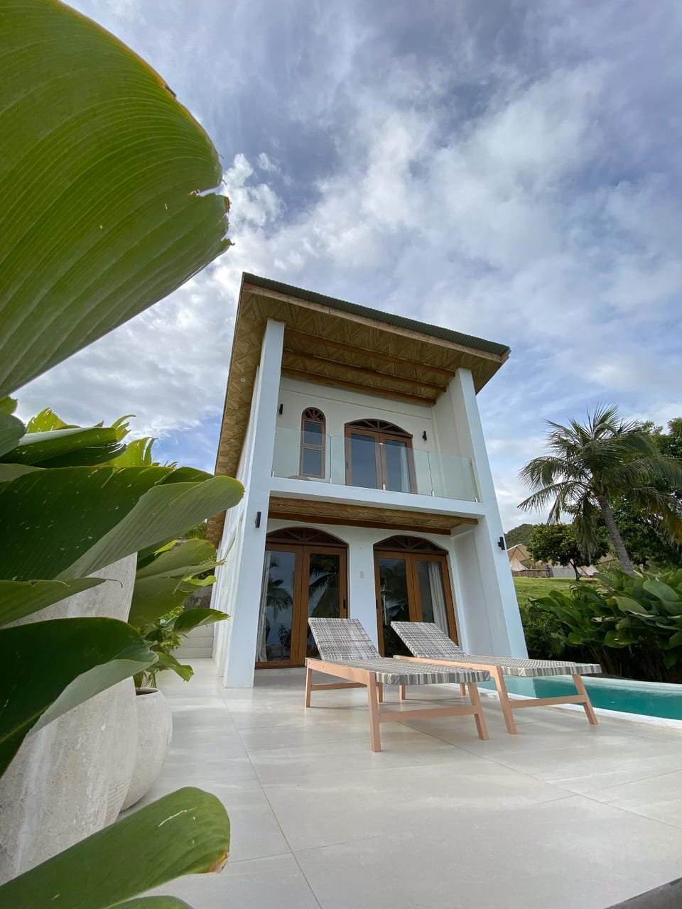 Native Villa with Pool at Kalumo Lodge Villa in Oslob