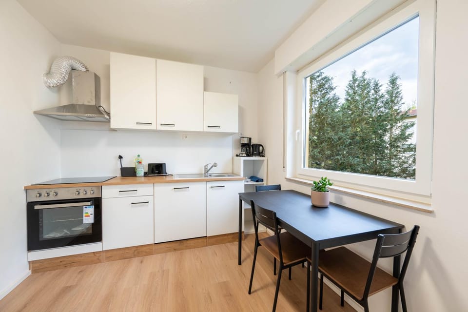 Kitchen or kitchenette, Dining area, dishwasher, oven, stove, toaster