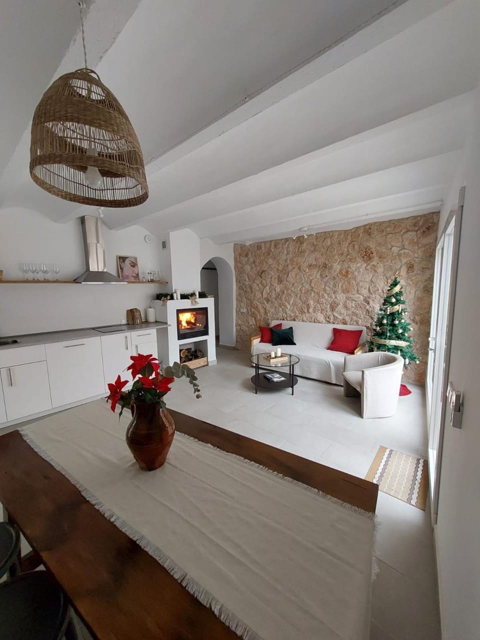 Kitchen or kitchenette, Living room, Photo of the whole room