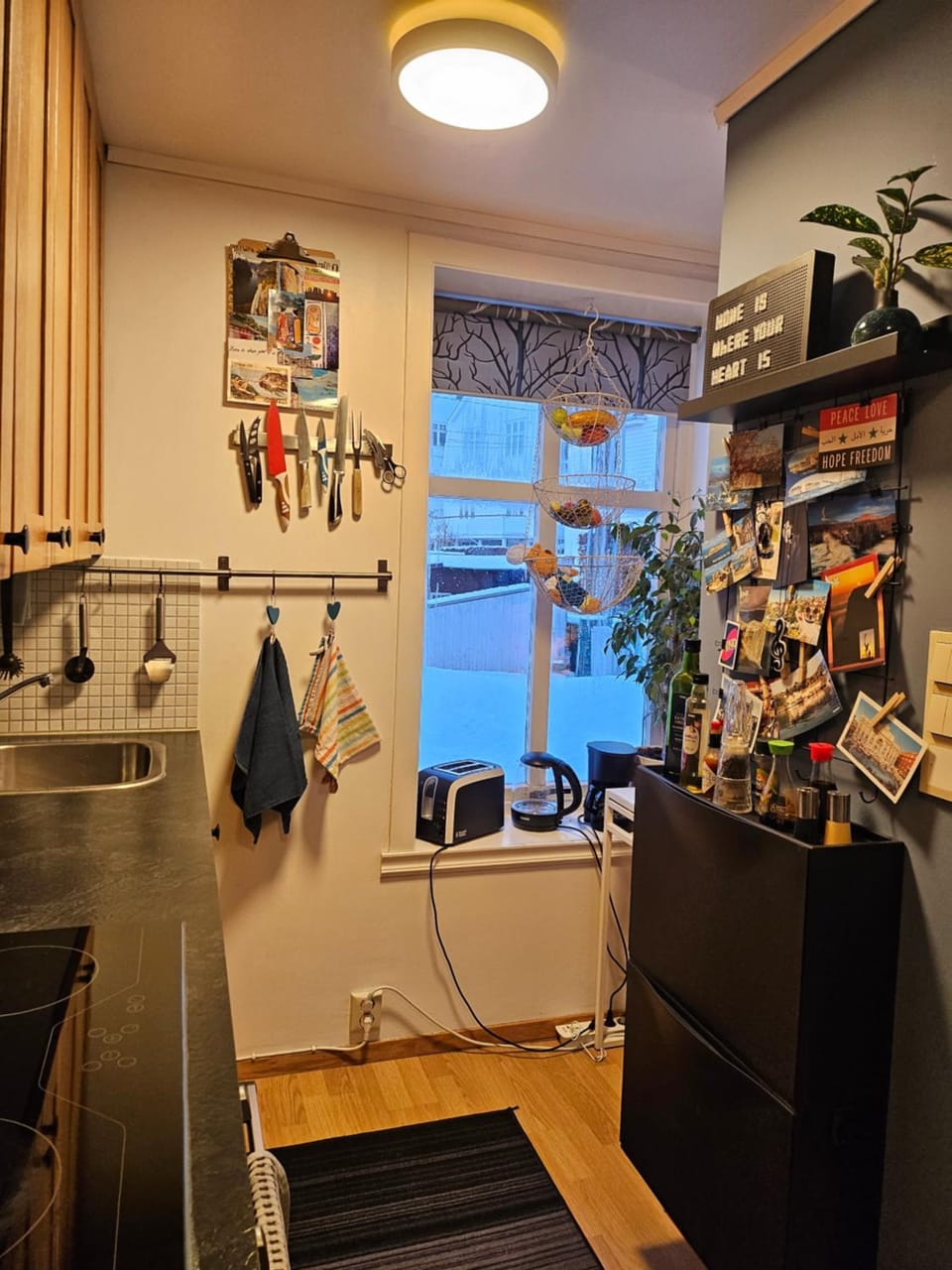 Kitchen or kitchenette