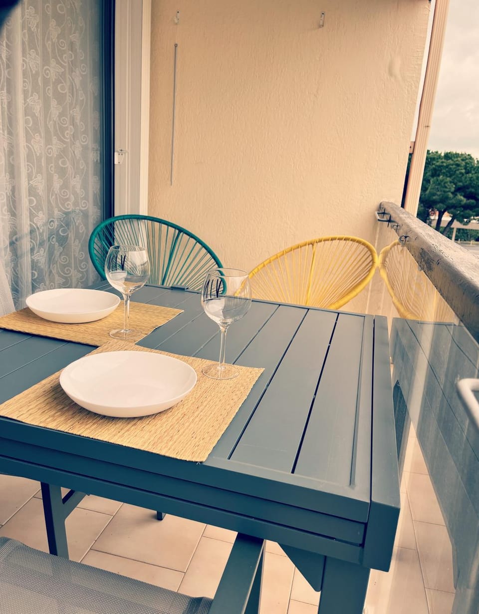 Balcony/Terrace, Dining area