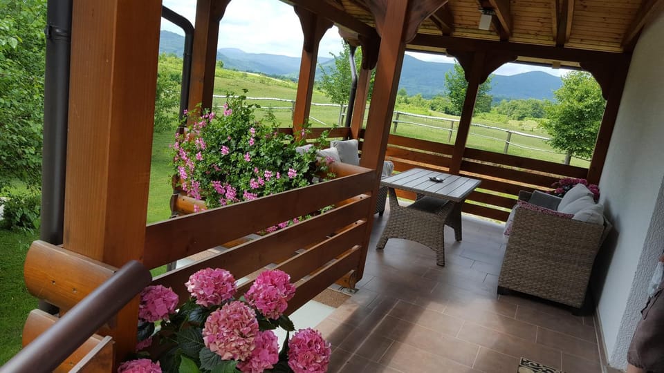 Apartment Lipa Apartment in Lika-Senj County