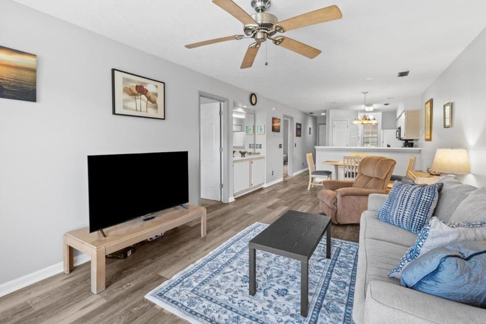 True Blue Golf Escape 2 Bdrm 2 Bath House in South Carolina