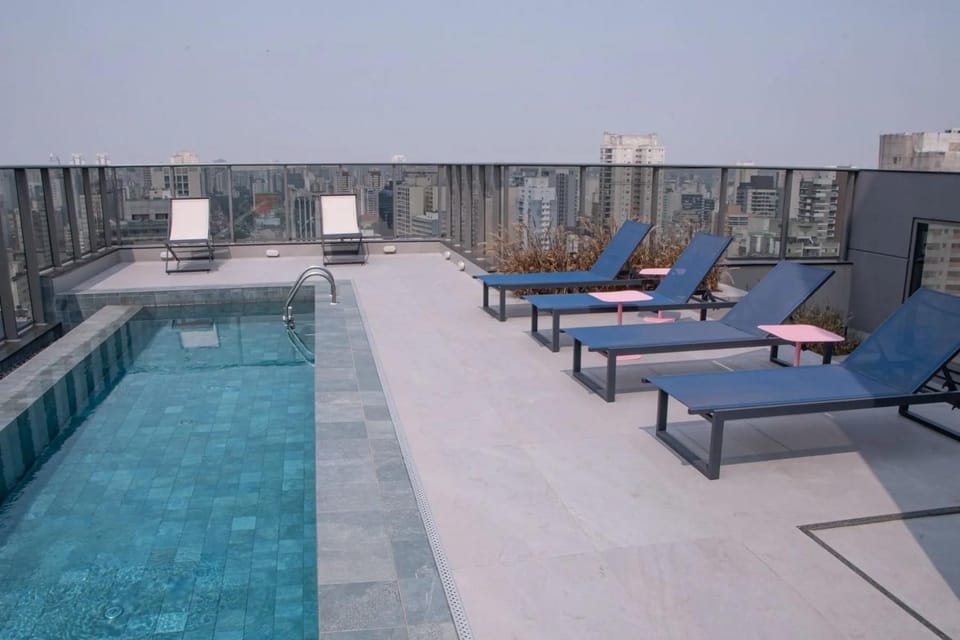 Swimming pool, Swimming pool