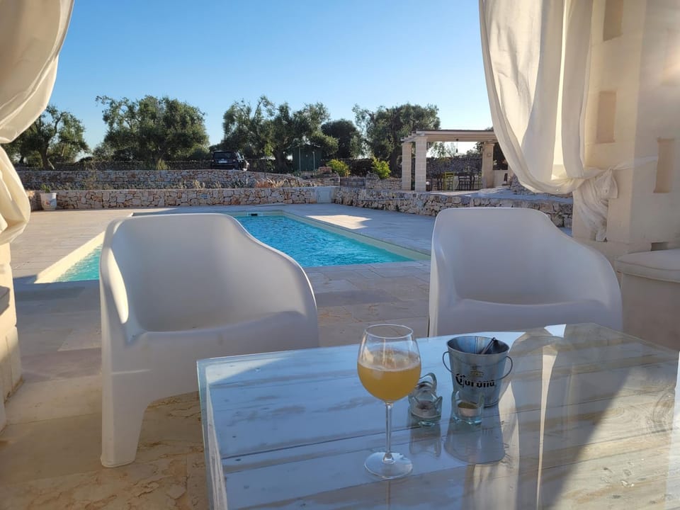 Trullo mit atemberaubender Atmosphäre Nähe Ostuni House in Ostuni