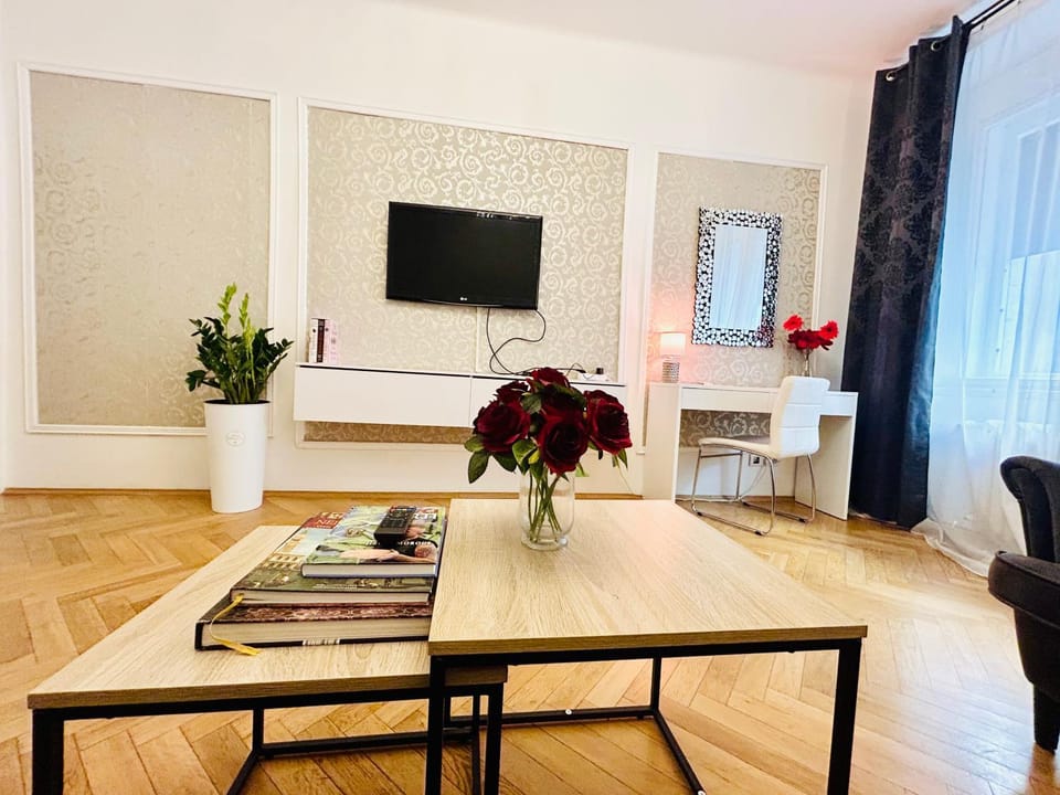 Luxury and cozy apartment Vinohrady Prague Apartment in Prague