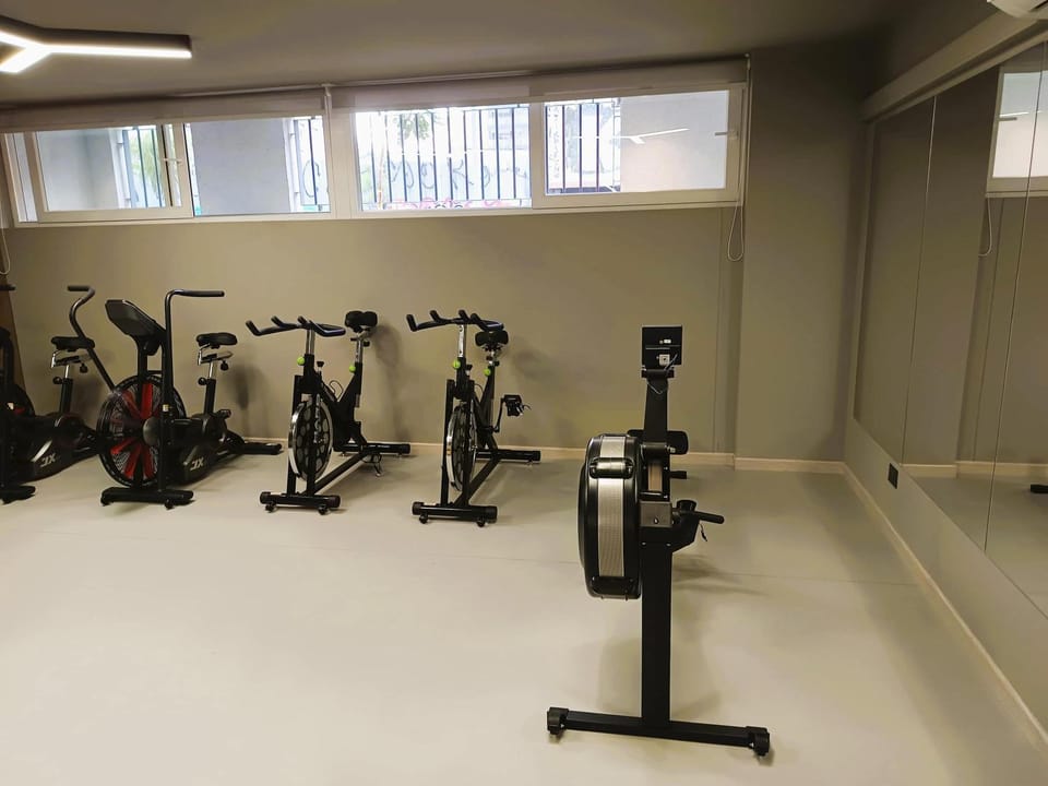 HOM l Parking Cowork Urbano Piscina Parque Almagro Apartment in Santiago