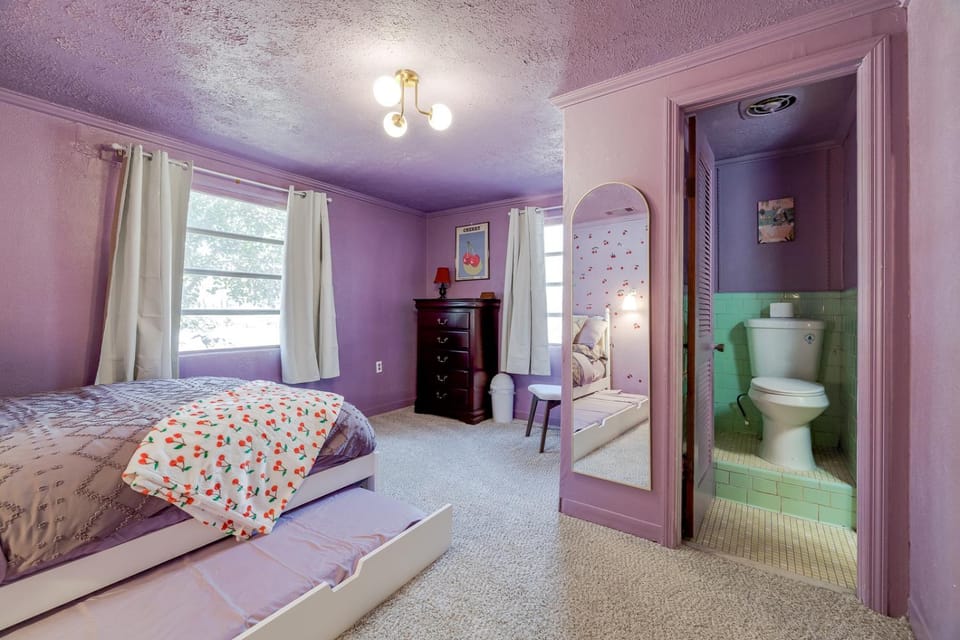 Retro Meets Modern Two Houses Sleeps 16 House in Pooler