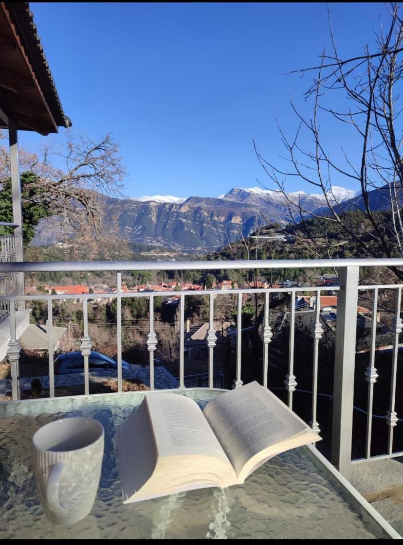 View (from property/room), Balcony/Terrace, Mountain view