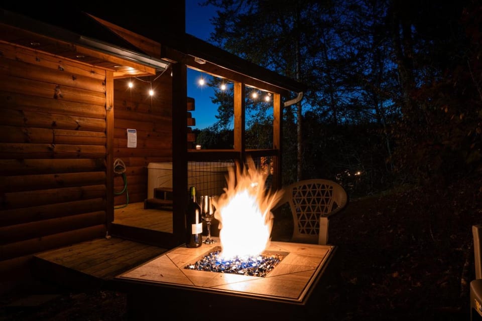 Night, BBQ facilities, flat iron