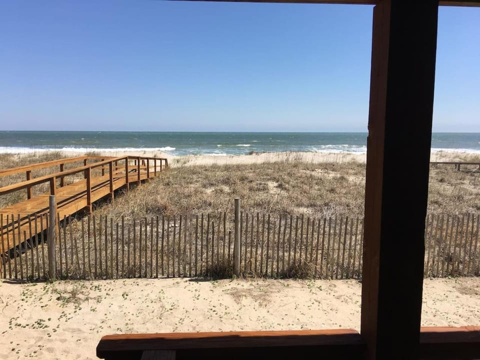Natural landscape, View (from property/room), Balcony/Terrace, Beach, Sea view
