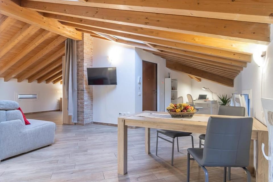 Mansarda open space Apartment in Emilia-Romagna