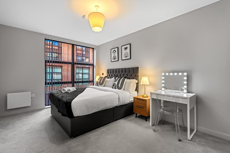 Bed, Bedroom
