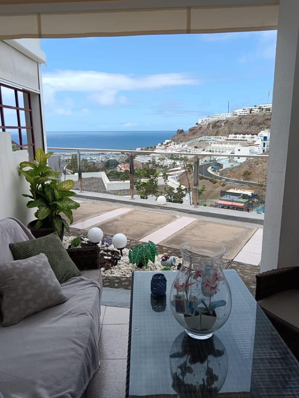 Day, Natural landscape, View (from property/room), Balcony/Terrace, Seating area, Dining area, Sea view