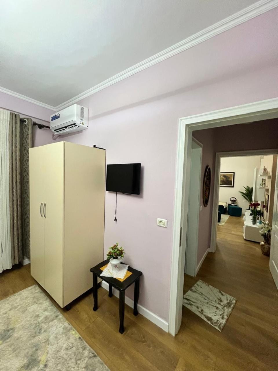 TV and multimedia, wardrobe, air conditioner