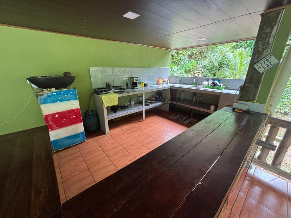 Communal kitchen, kitchen